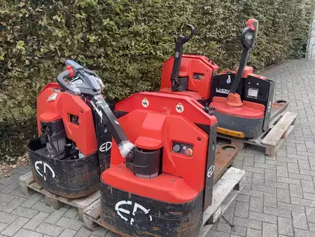 Patín Eléctrico 2024  EP Equipment WPL202    // 4 Stück,,ein Preis (5)