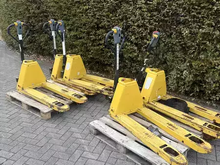 Patín Eléctrico 2022  HC (Hangcha) CBD15     ..5 Stück (3)