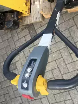 Patín Eléctrico 2022  HC (Hangcha) CBD15     ..5 Stück (6)
