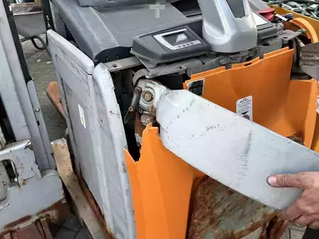 Apilador eléctrico 2020  Still EXV-SF 14 // 2 Stück ein Preis (6)