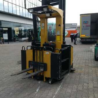 Lodret ordreplukker 2006  CAT Lift Trucks NOM10K (1)