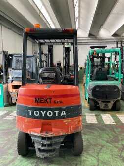 Reachstacker 2005  Toyota 7FBM30 (3)