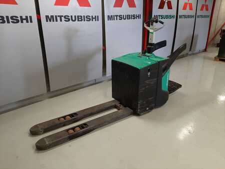 Porta-paletes elétrico 2015  Mitsubishi PBV20N2 (4)