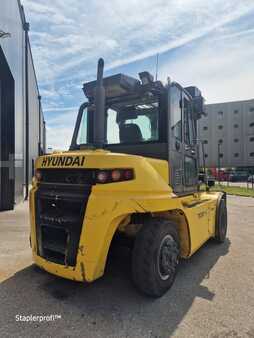 Wózki widłowe diesel 2017  Hyundai 70D-9V (2)