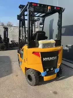El truck - 4 hjulet 2025  Hyundai 16BE-X (3)