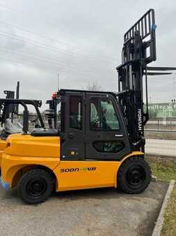 Dieselstapler 2025  Hyundai 50DN-9V (2)