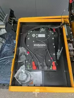 Eléctrica de 3 ruedas 2025  Hyundai 20BT-9 (5)