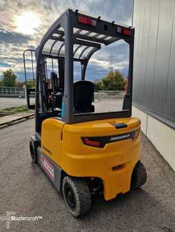 Sähkö - 4 pyör 2022  Jungheinrich EFGBC316 (3)