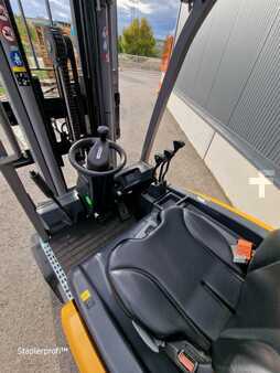 Sähkö - 4 pyör 2022  Jungheinrich EFGBC316 (4)