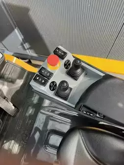 Elektryczne 4-kołowe 2025  XCMG XCB30-L2-C (3)