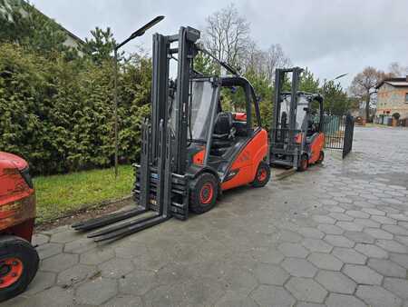 Carretilla elevadora GLP 2019  Linde H35T-02 (2)