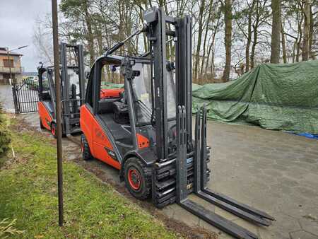 Linde H35T-02