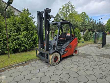 Wózki gazowe 2017  Linde H35T-02 (3)
