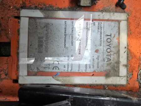 Reach Truck 2018  Toyota RRE160 (3)
