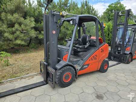 Carrelli elevatori GPL 2015 Linde H20T-01 (4)