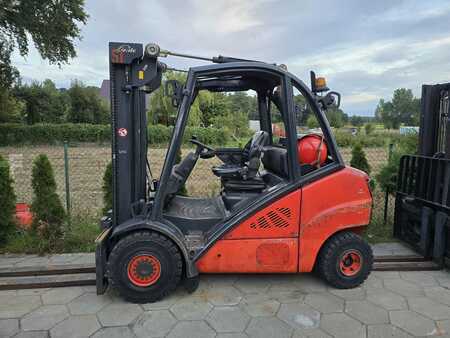 Carrelli elevatori GPL 2007 Linde H35T (2)