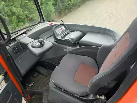 Tugger-train-trailer 2017  Toyota RRE160ECC (3)