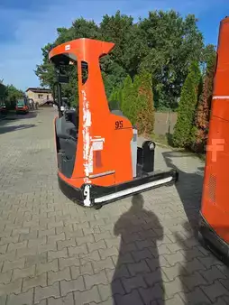 Carrelli retrattili 2021  Toyota RRE250HE (2)