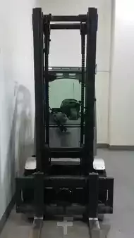 Carrelli elettrici 4 ruote 2015  Still RX 60-40 (2)