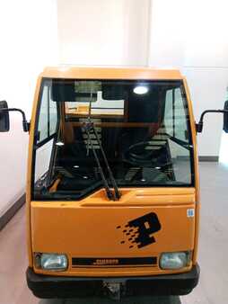 Chariot tracteur 1997  OM CTR 200 (2)