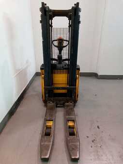 Stackers Stand-on 2003  OM CTX 14 (2) 