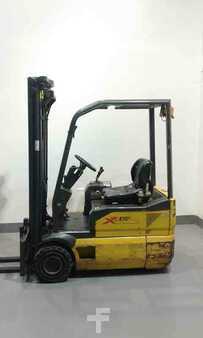 Carrelli elettrici 4 ruote 2004  OM XE 15/3 (3)