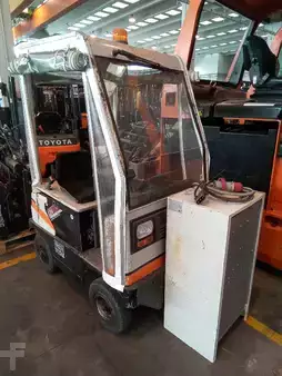 Tahač 2001  Simai TE 70 PN (1)