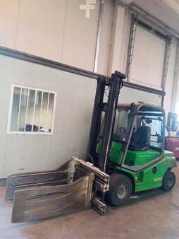 Dieseltrukki 2014  Cesab DRAGO 350 (1)