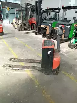 Elektrische palletwagens 2015  BT LWE 160 (3)