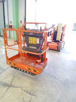 Ostatní 2013  JLG E 300 AJP (1)