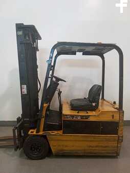 Eléctrica de 4 ruedas 1995  CAT Lift Trucks EP 18T (3)