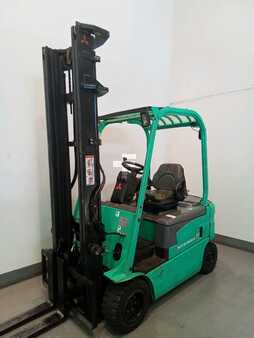 Elektro 4 Rad 2008  Mitsubishi FB20CN (1)