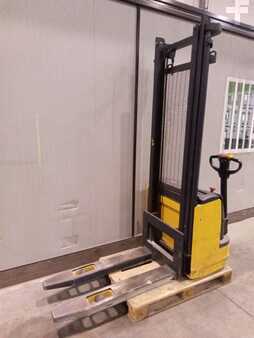 Pinontavaunu 2001  OM CL 10.50 (1)