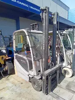 Eléctrico - 4 rodas 2015  Still RX 20-15 (1)