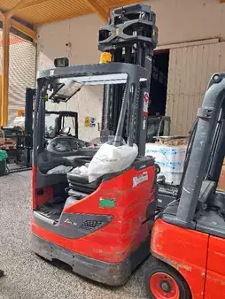 Työntömastotrukki 2019  Linde R 14 HD-01 (1)