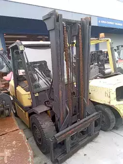 Empilhador diesel 2004  Yale GDP 45 (1)