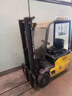 4-wiel elektrische heftrucks 2008  OM XE 15/3 ac (1)