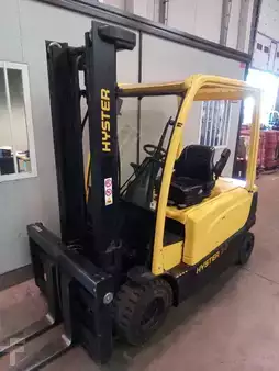 Elektro 4 Rad 2013  Hyster J 3.0 XN (1)