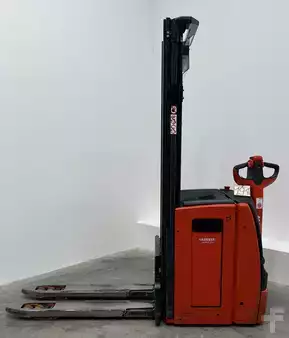 Stapelaars 2022  Linde D14 (1)