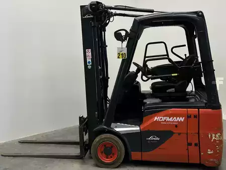 Elektro tříkolové VZV 2021  Linde E14 (1)