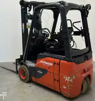 Elektro tříkolové VZV 2021  Linde E14 (3)