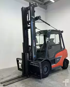 Chariots élévateurs diesel 2023  Linde H50D (1)