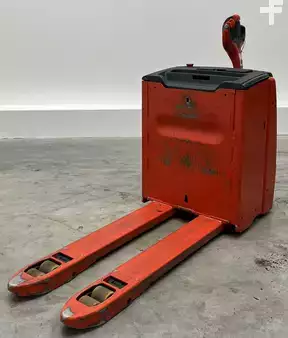 Lavtløftende truck 2021  Linde T30 (3)