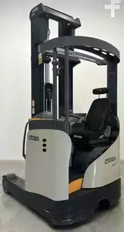 Rækketruck 2022  Crown ESR5260-14 (4)