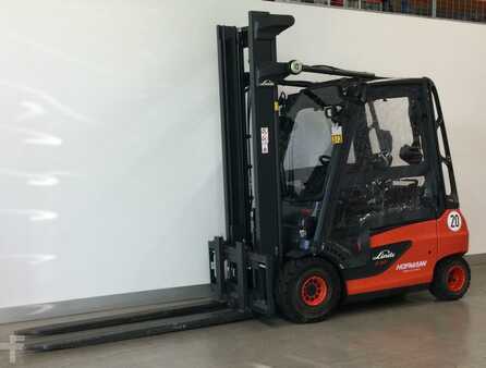 Elektro 4 Rad 2019  Linde E30 (2)