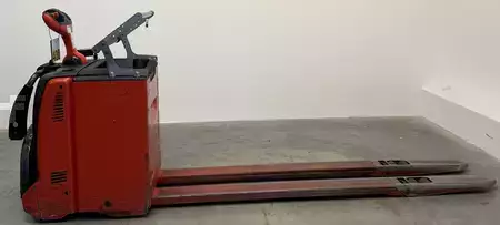 Nízkozdvižný vozík 2017  Linde T25AP (2)