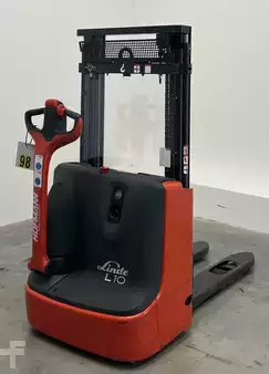 Stapelaars 2022  Linde L10B (1)