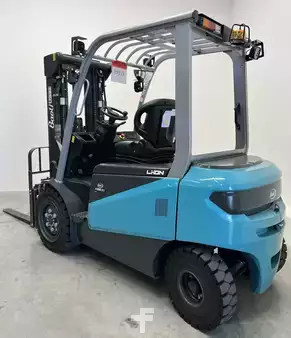 Eléctrico - 4 rodas 2024  Baoli KBE30 Li G1 (3)