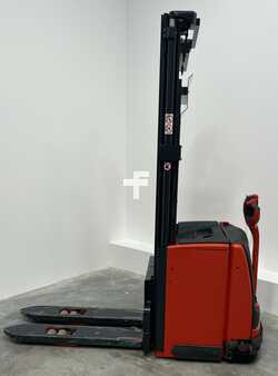 Wózek wysokiego podnoszenia 2025  Linde L20 (1)