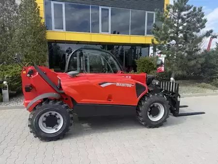 Ładowarki teleskopowe 2023  Manitou MT 625H Comfort (4)